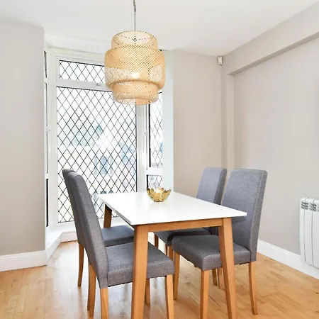 The Town View At Clifden Boutique Apartments Ferienhaus